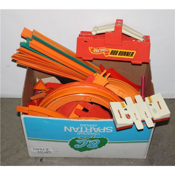 #1183 1969 1970 REDLINE HOTWHEELS RACING TRACK +