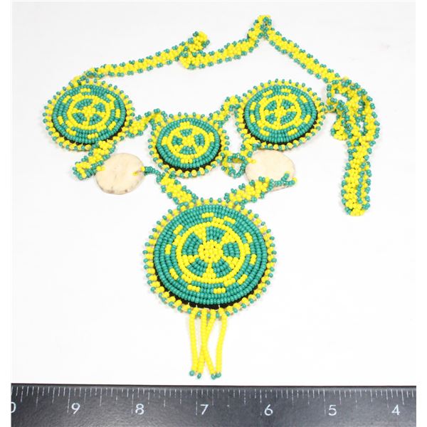 #1387 FIRST NATIONS BEAD NECKLACE LATE 1900S WHEEL