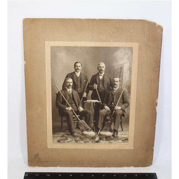 #1427 1900'S PERKIN WINNIPEG CANADA CURLING PHOTO