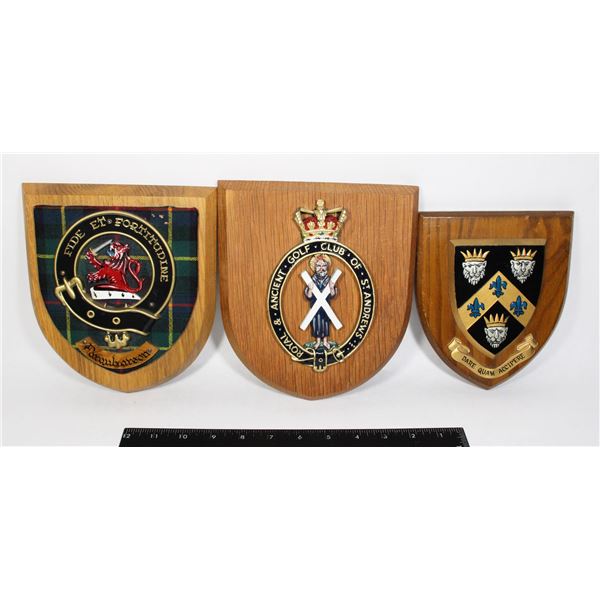 #1481 VINTAGE SCOTTISH CLAN CREST WOODEN PLAQUES