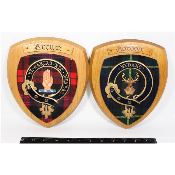 #1483 VINTAGE SCOTTISH CLAN CREST WOODEN PLAQUES