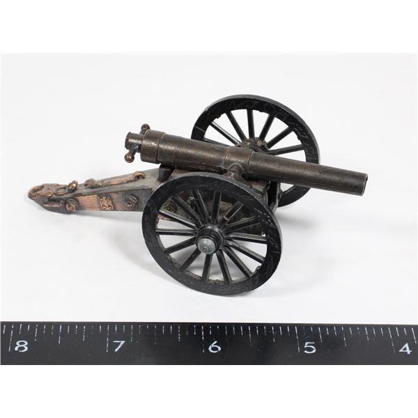 #1533 MODERN PENCIL SHARPENER TOY METAL CANNON