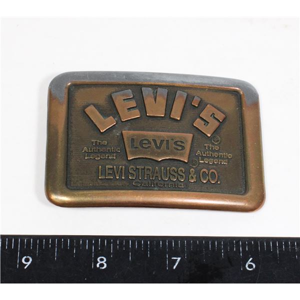 #1539 LEVI STRAUSS & CO LEVI'S JEANS BELT BUCKLE