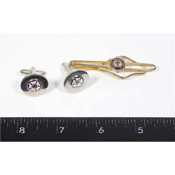 #1568 CHRISTIAN MEN'S TIE CLIP AND  CUFFLINKS