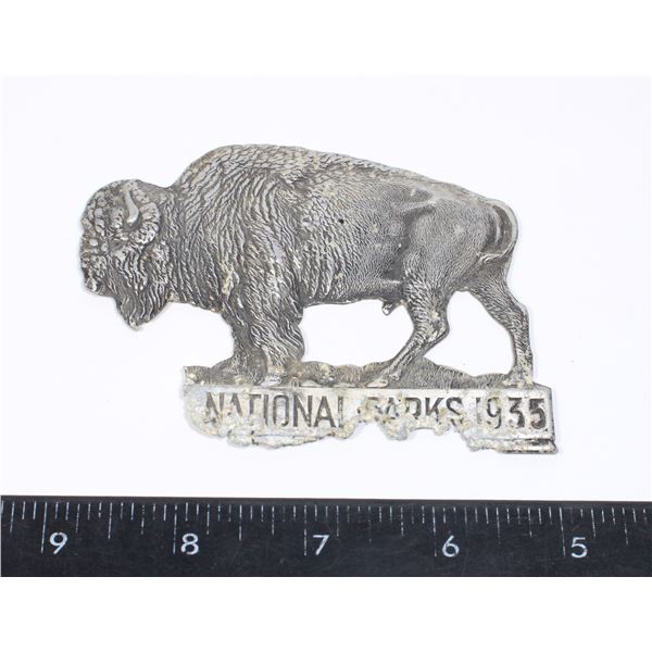 #1588 WORN NATIONAL PARKS 1935 LICENCE PLATE TOP