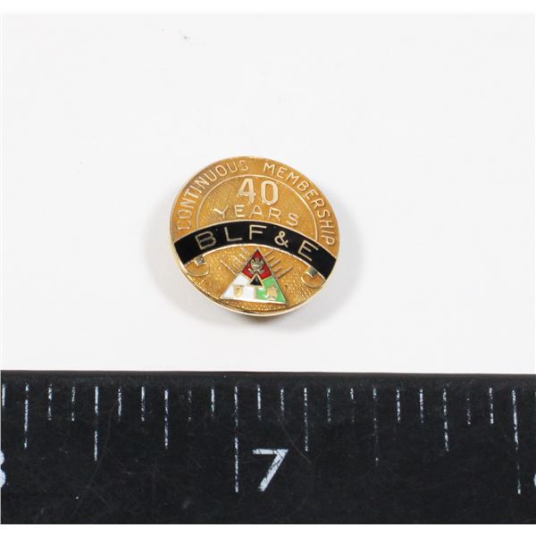 #1605 10K GOLD PIN BLF & E CONTINUOUS MEMBERSHIP