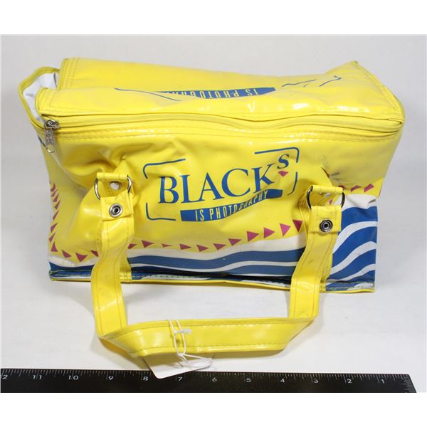 #1612 VINTAGE FASHION BAG BLACK'S IS PHOTOGRAPHY