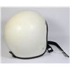 Image 2 : #1635 VINTAGE 1970'S WHITE MOTORCYCLE HELMET BIKE