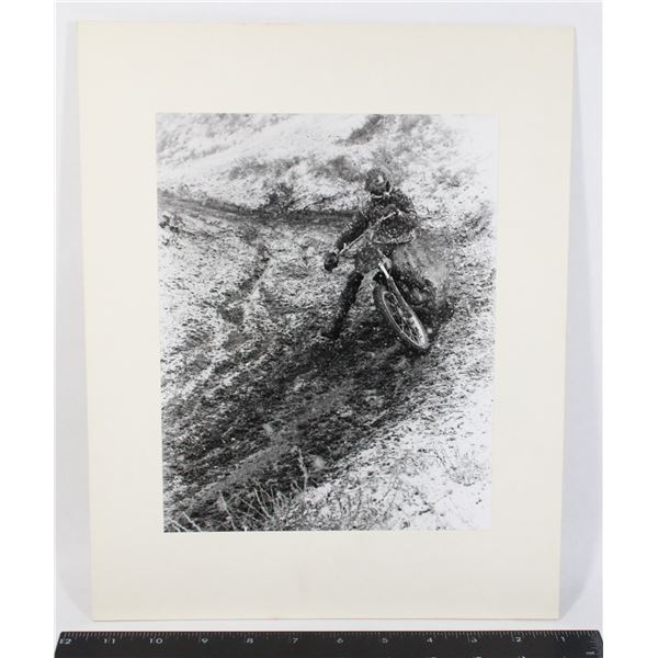 #1698 ORIGINAL 1970S DIRT BIKE RACE MUD PHOTO
