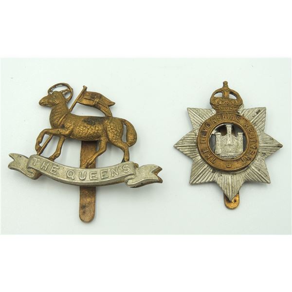 #613I WW1 DEVONSHIRE REGIMENT + THE QUEENS BADGES