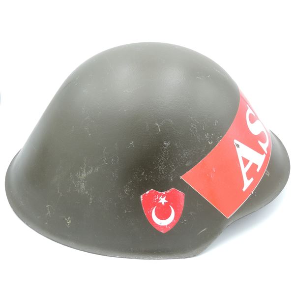 #566A TURKISH MILITARY POLICE M56/76 HELMET +DECAL