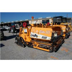 LEEBOY 8500 ELITE III PAVER S/N 3538 (04 YR) Hatz 4 cyl diesel engine, 691 hours
