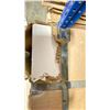 Image 2 : 53-SHEETS, 5/8THS-INCH WHITE MELAMINE 4X8-FT