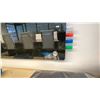 Image 2 : 6FT X 4FT BLACK GLASS MARKER BOARD BY GLOBAL INDUSTRIAL.