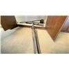 Image 2 : LIGHTING STAND.