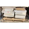 Image 2 : 3 PALLETS OF WHITE CABINET DOORS AND DRAWER FRONTS. ASST SIZES. MUST TAKE ALL. 100'S OF PIECES