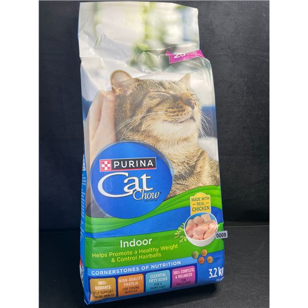 1 Bag of Purina Cat Chow Real Chicken Indoor Cat Food - 3.2KG Bag - New Sealed (BB: AUG 2026)