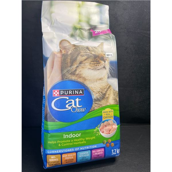 1 Bag of Purina Cat Chow Real Chicken Indoor Cat Food - 3.2KG Bag - New Sealed (BB: AUG 2026)