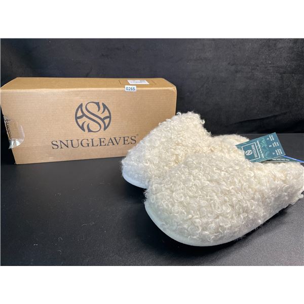 1 Pair of SnugLeaves Women's Faux Wool Memory Foam Slippers - New (Size 11-12)