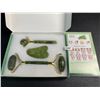 Image 1 : 1 Jade Roller & Gua Sha 3PC Skin/Beauty Massage Tool Set - New