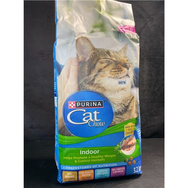 1 Bag of Purina Cat Chow Real Chicken Indoor Cat Food - 3.2KG Bag - New Sealed (BB: AUG 2026)
