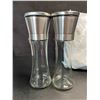 Image 2 : 4 Refillable Stainless Steel Salt and Pepper Shakers w/ Adjustable Coarse Mills (2 x 2-Packs) - New