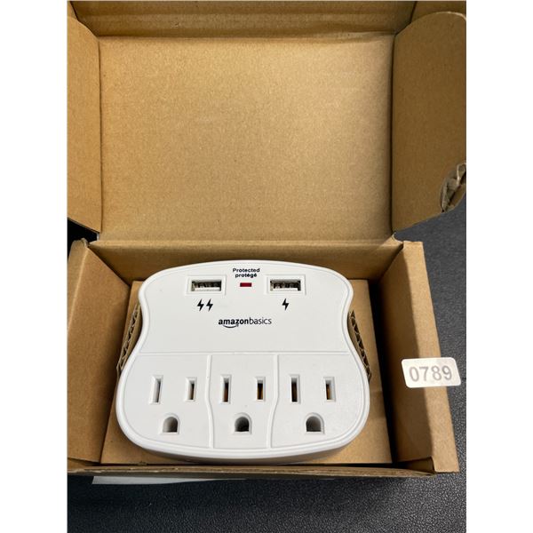 1 AmazonBasics 3-Outlet Surge Protector Wall-Outlet Extender w/ 2 USB Ports - New