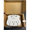Image 1 : 1 AmazonBasics 3-Outlet Surge Protector Wall-Outlet Extender w/ 2 USB Ports - New