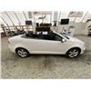 Image 12 : 2014 VOLKSWAGEN EOS, WHITE, 91603 KMS, FRONT WHEEL DRIVE. - D001283