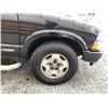Image 25 : 2005 CHEVY BLAZER, BLACK, 310580 KMS, 4X4. - B107738