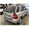 Image 15 : 2010 KIA SPORTAGE, SILVER, 221586 KMS, FOUR WHEEL DRIVE. - D665169