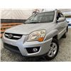 Image 1 : 2010 KIA SPORTAGE, SILVER, 221586 KMS, FOUR WHEEL DRIVE. - D665169