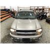 Image 7 : 2002 CHEVROLET TRAIL BLAZER, GOLD, 249994 KMS, 4 WHEEL DRIVE. - D435097