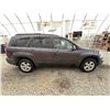 Image 11 : 2008 SUZUKI XL7, GREY / PURPLE, TMU KMS, ALL WHEEL DRIVE. - D107537