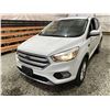 Image 3 : 2017 FORD ESCAPE, WHITE, 128425 KMS, FOUR WHEEL DRIVE. - DE60368