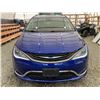Image 6 : 2019 CHRYSLER PACIFICA HYBRID, BLUE, 202852 KMS, FRONT WHEEL DRIVE. - D599949