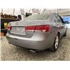 Image 14 : 2008 HYUNDAI SONATA, GREY, 185512 KMS, FRONT WHEEL DRIVE. - D323063