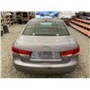 Image 19 : 2008 HYUNDAI SONATA, GREY, 185512 KMS, FRONT WHEEL DRIVE. - D323063