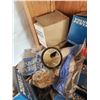 Image 8 : 802 -- Volvo Parts