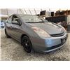 Image 8 : 2004 TOYOTA PRIUS, GREEN, 97295 `KMS, FRONT WHEEL DRIVE. - D064806
