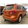 Image 14 : 2011 DODGE JOURNEY, ORANGE, 211914 KMS, ALL WHEEL DRIVE. - B570884