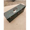 Image 1 : 827 -- GREEN Tool Box