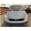 Image 6 : 2011 KIA SEDONA, BLUE, 144614 KMS, FRONT WHEEL DRIVE. - D428262