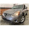 Image 1 : 2011 NISSAN ROGUE, SILVER, 259774 KMS, FRONT WHEEL DRIVE. - D190714