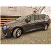 Image 1 : 2017 CHRYSLER PACIFICA TOURING L, GREY, 120705 KMS, FRONT WHEEL DRIVE. - D628757