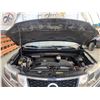 Image 32 : 2016 NISSAN PATHFINDER, GREY, 215183 KMS, FOUR WHEEL DRIVE. - DG10232