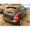 Image 9 : 2011 HYUNDAI ACCENT, GREY, 149743 KMS, FRONT WHEEL DRIVE. - J202842