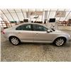 Image 11 : 2010 VOLVO S80, SILVER, 376773 KMS, FRONT WHEEL DRIVE. - D126403