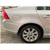 Image 27 : 2010 VOLVO S80, SILVER, 376773 KMS, FRONT WHEEL DRIVE. - D126403