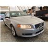 Image 8 : 2010 VOLVO S80, SILVER, 376773 KMS, FRONT WHEEL DRIVE. - D126403